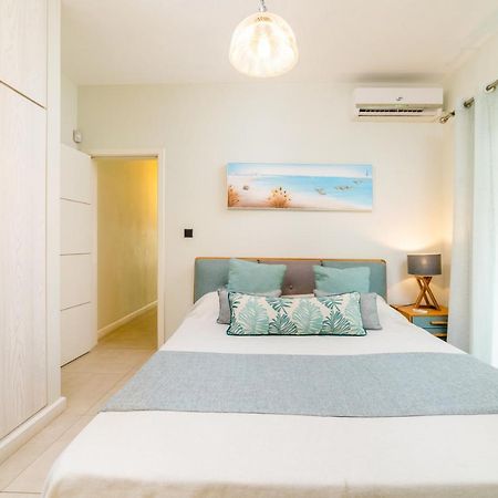 Beachcove Apt No 1 佩雷贝勒 外观 照片