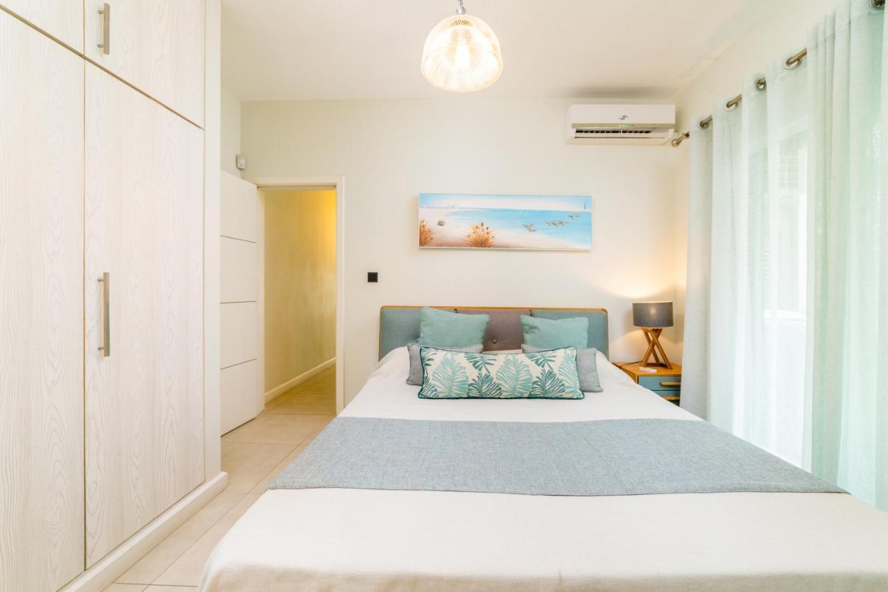 Beachcove Apt No 1 佩雷贝勒 外观 照片