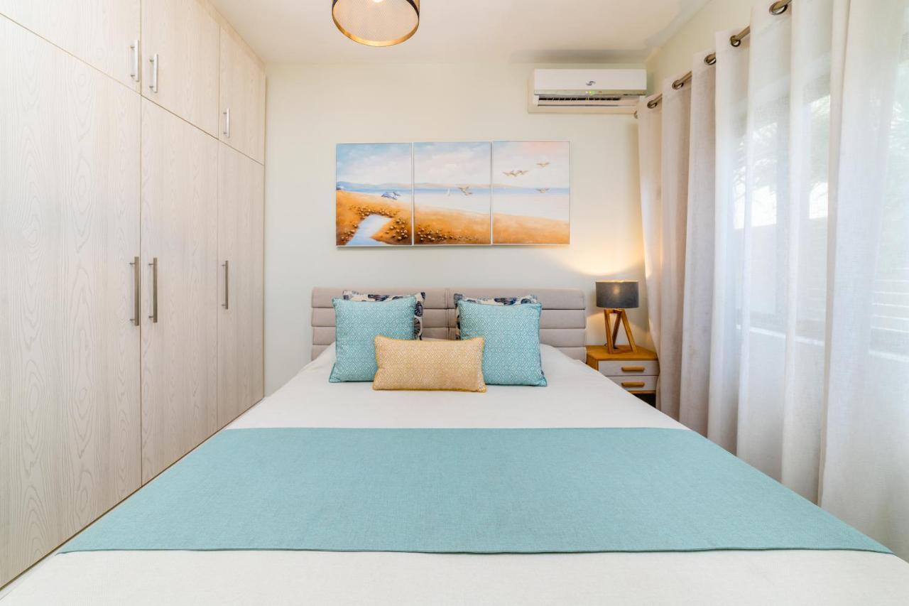 Beachcove Apt No 1 佩雷贝勒 外观 照片